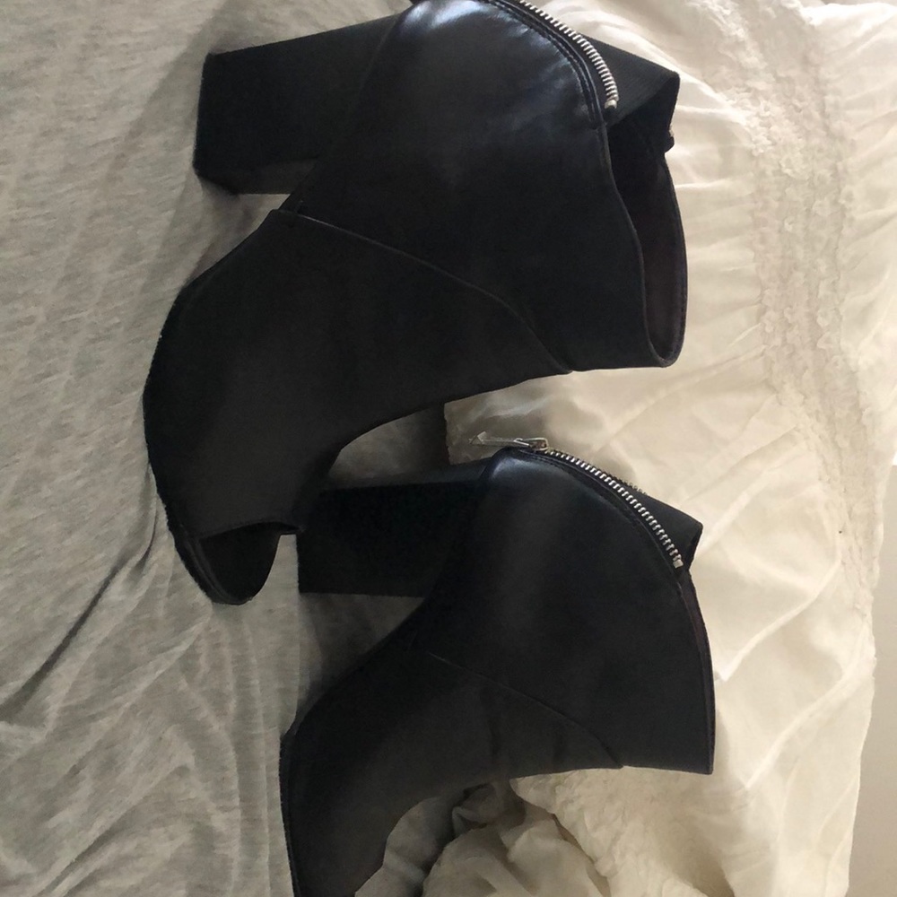 Black heal open toe shoes